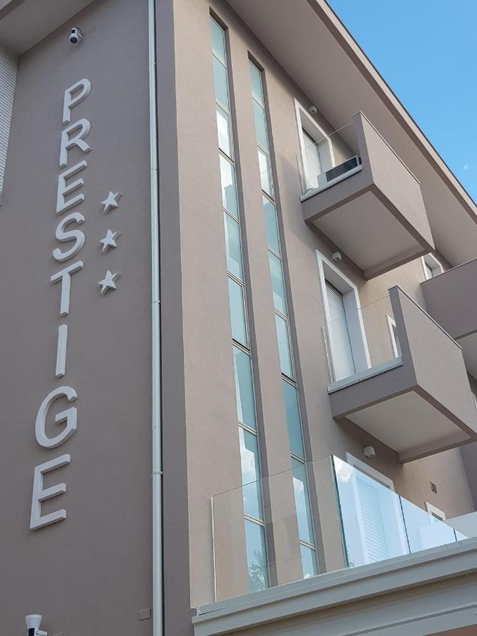 Hotel Prestige Rímini Exterior foto