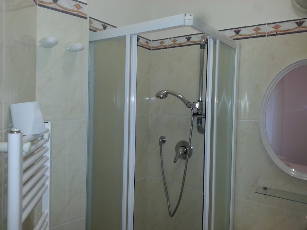 Hotel Prestige Rímini Habitación foto